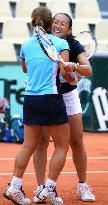 Sugiyama, Fujiwara advance to semifinal at French Open